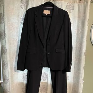 Women’s 2pc Pants Suit